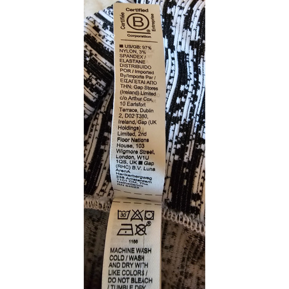 Athleta Flurry Elemental Seamless Turtleneck Top Base Layer sz M, black/white - Picture 4 of 4